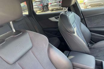 Audi A4 S Line