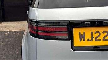 Land Rover Discovery R-Dynamic HSE