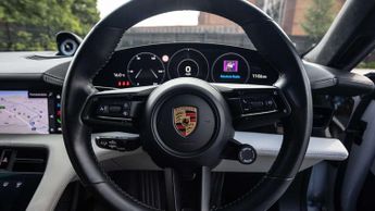 Porsche Taycan 