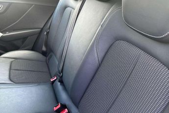 Audi Q2 S Line