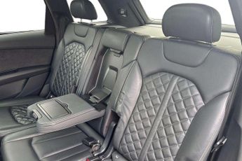 Audi Q7 SQ7