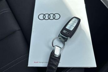 Audi Q4 Black Edition