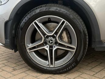 Mercedes-Benz GLC AMG Line