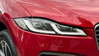 Jaguar F-PACE R-Dynamic SE Black