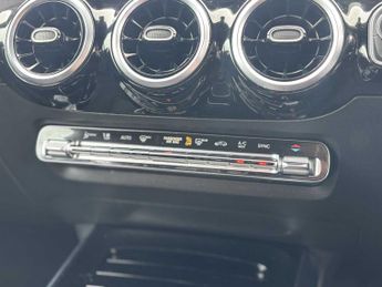 Mercedes-Benz GLA AMG Line