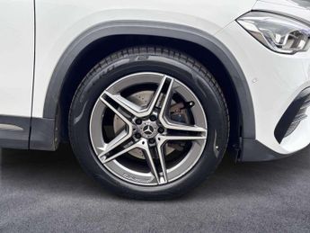 Mercedes-Benz GLA AMG Line