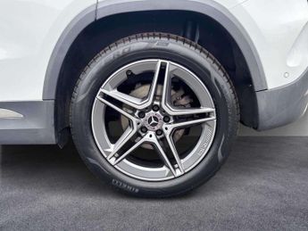Mercedes-Benz GLA AMG Line