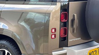 Land Rover Defender XS Edition