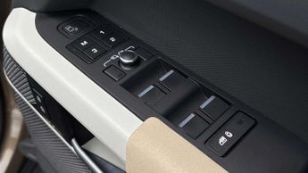 Land Rover Defender XS Edition