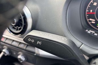 Audi Q2 S Line