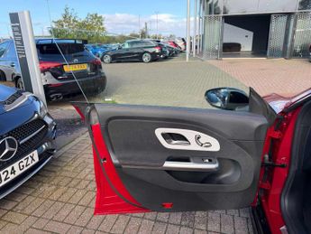 Mercedes-Benz Cla AMG Line Premium Edition