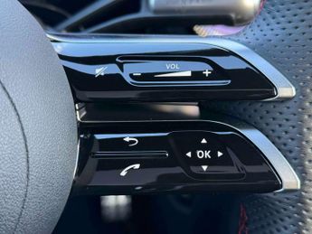 Mercedes-Benz Cla AMG Line Premium Edition