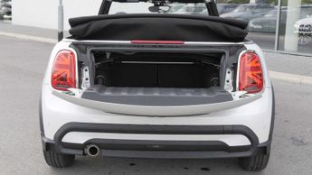 MINI Convertible Cooper Classic