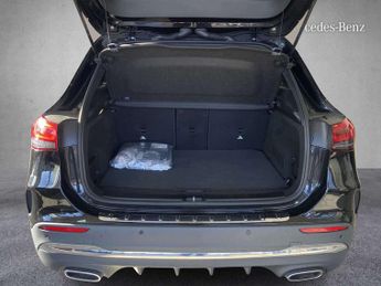 Mercedes-Benz GLA AMG Line