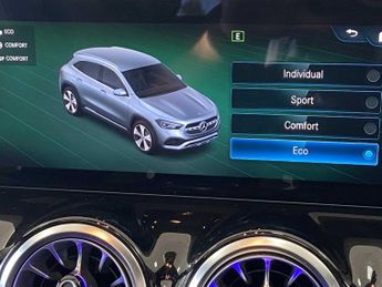 Mercedes-Benz GLA AMG Line