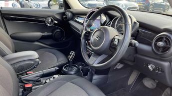 MINI Hatchback Cooper Classic