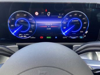 Mercedes-Benz EQB AMG Line Premium Plus
