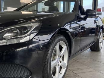 Mercedes-Benz SLC Sport