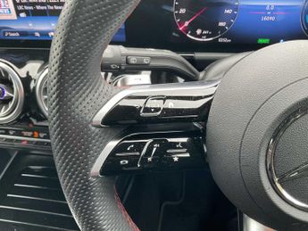 Mercedes-Benz GLA AMG Line