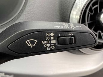 Audi Q2 S Line