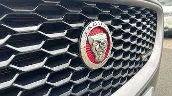 Jaguar E-PACE R-Dynamic SE