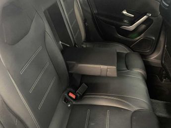 Mercedes-Benz Cla AMG Line