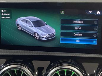 Mercedes-Benz Cla AMG Line