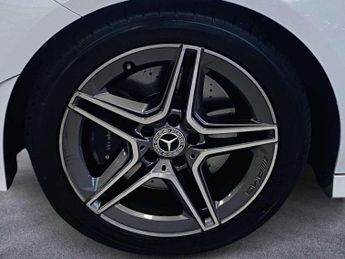Mercedes-Benz Cla AMG Line