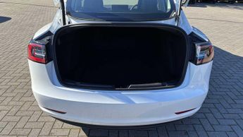 Tesla Model 3 Long Range