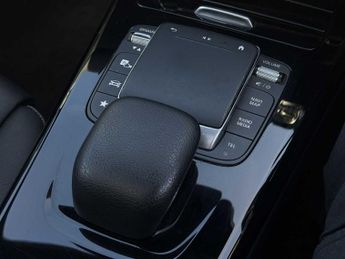 Mercedes-Benz Cla AMG Line