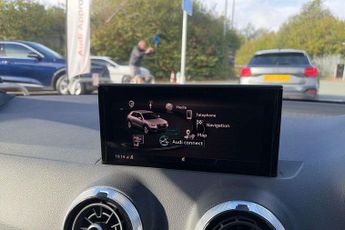 Audi Q2 S Line