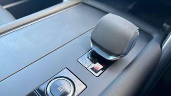 Land Rover Discovery Dynamic SE