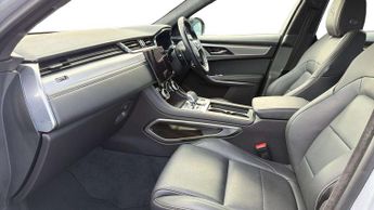 Jaguar F-PACE R-Dynamic S