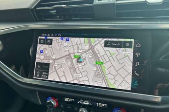Audi Q3 S Line