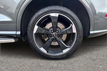 Audi Q5 Black Edition