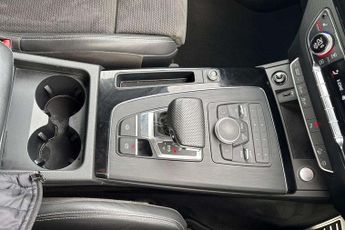 Audi Q5 Black Edition