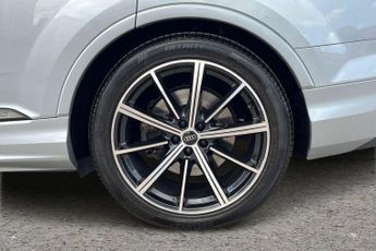 Audi Q7 Black Edition