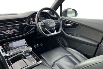 Audi Q7 Black Edition