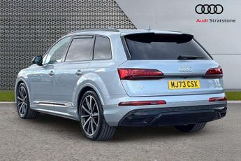 Audi Q7 Black Edition