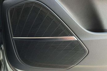 Audi Q7 Black Edition