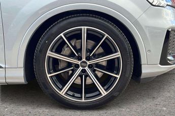 Audi Q7 Black Edition