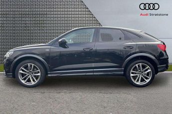 Audi Q3 Black Edition