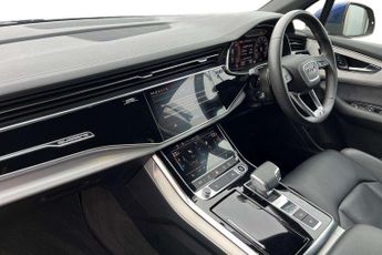 Audi Q7 S Line