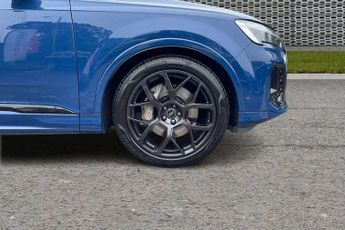 Audi Q7 Black Edition