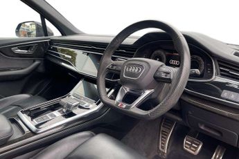 Audi Q7 Black Edition