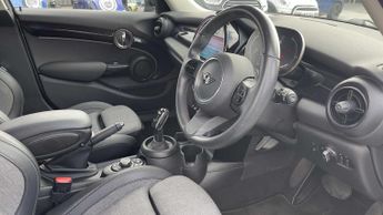 MINI Hatchback Cooper Classic