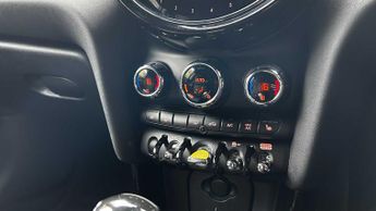 MINI Hatchback Cooper S Level 2