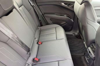 Audi Q4 Black Edition