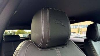 Jaguar F-PACE R-Dynamic S