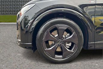 Audi Q4 Black Edition
